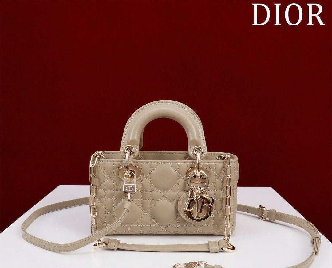 Ladies DI*R bags
