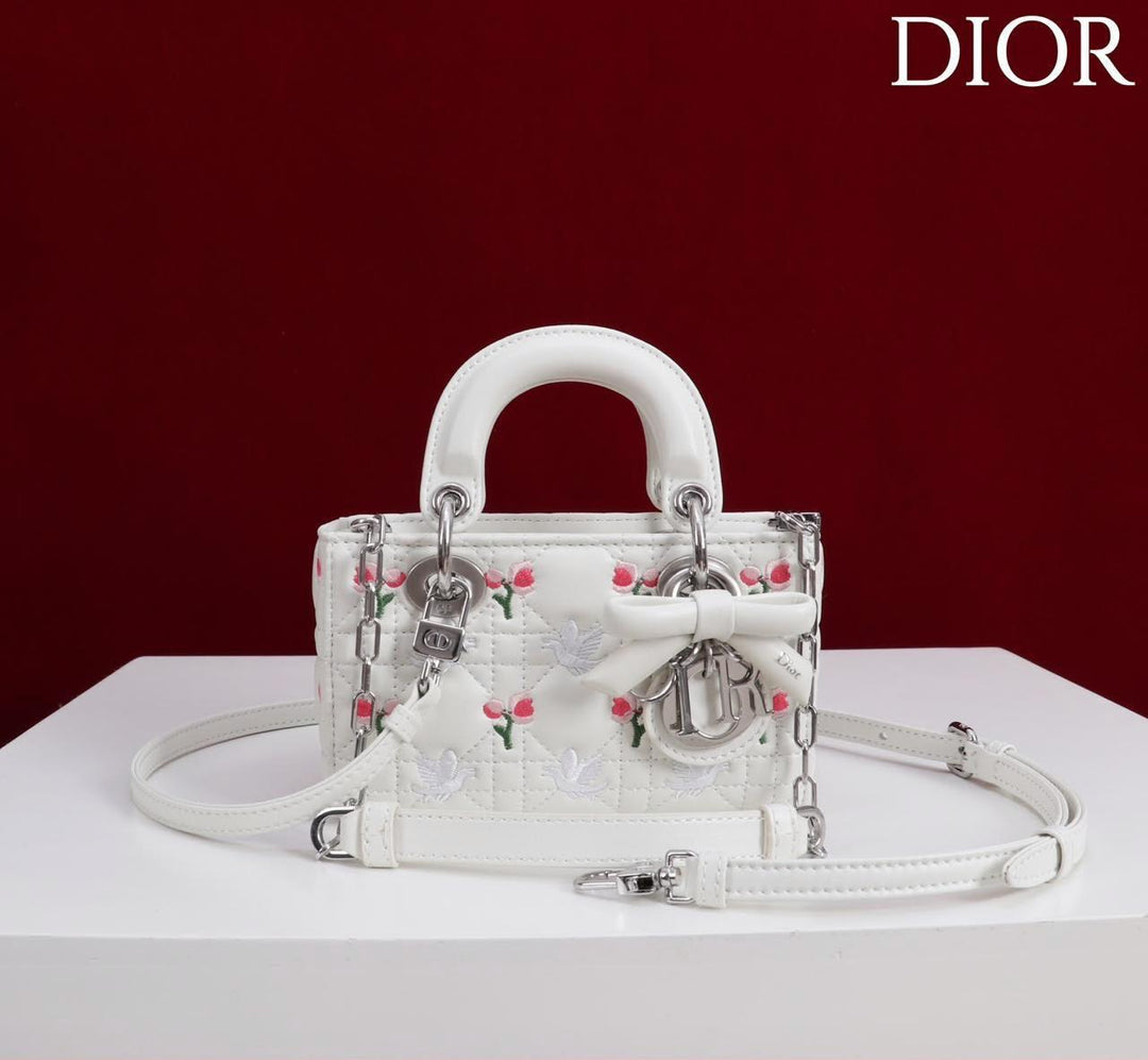 Ladies DI*R bags