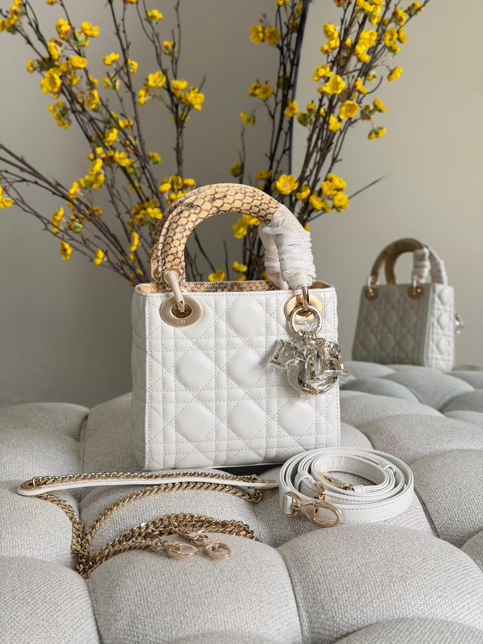 Ladies DI*R bags
