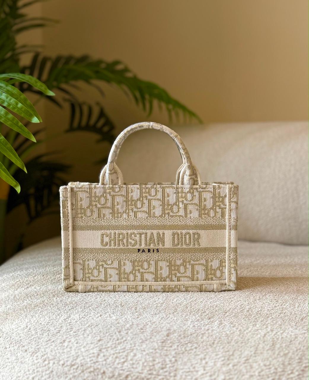 Ladies DI*R bags