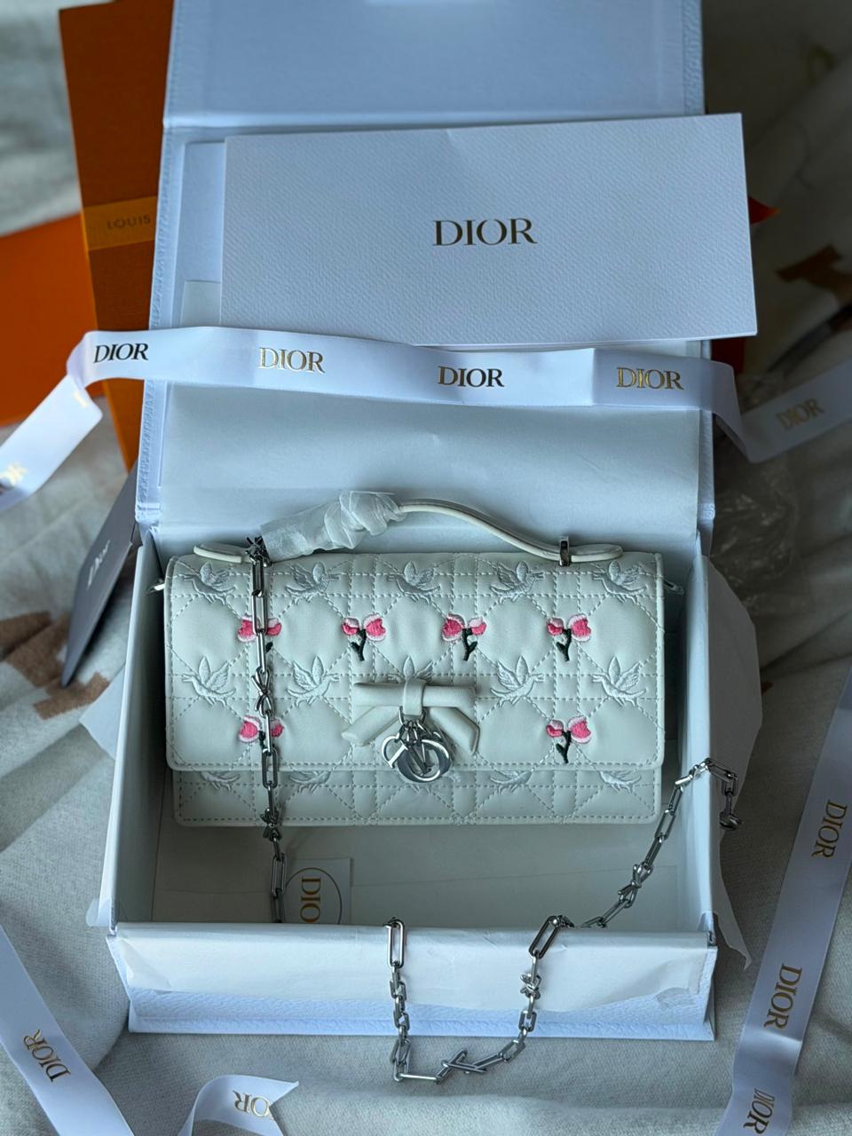 Ladies DI*R bags