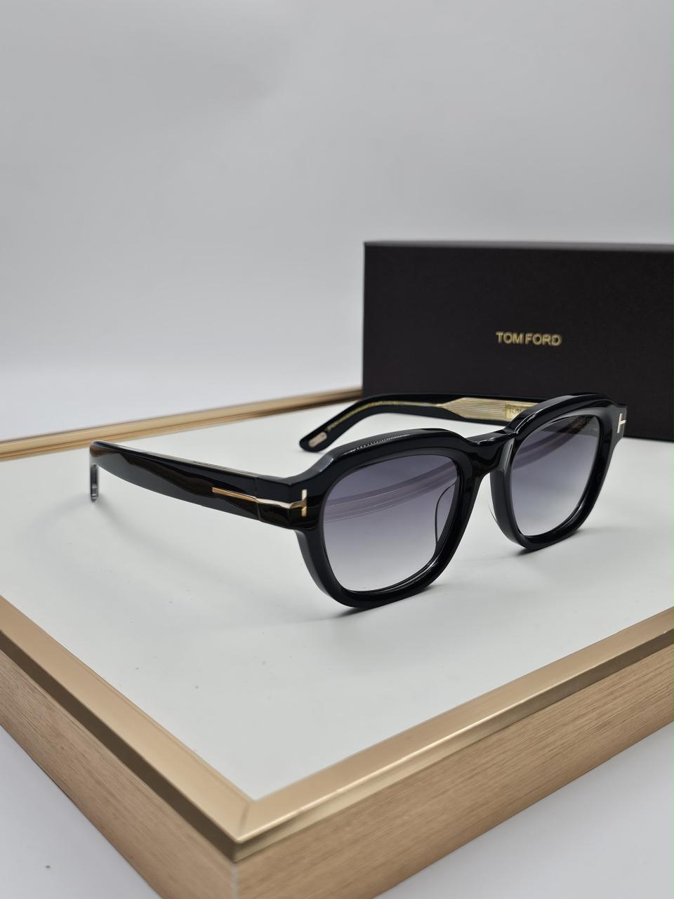 Ladies sunglasses