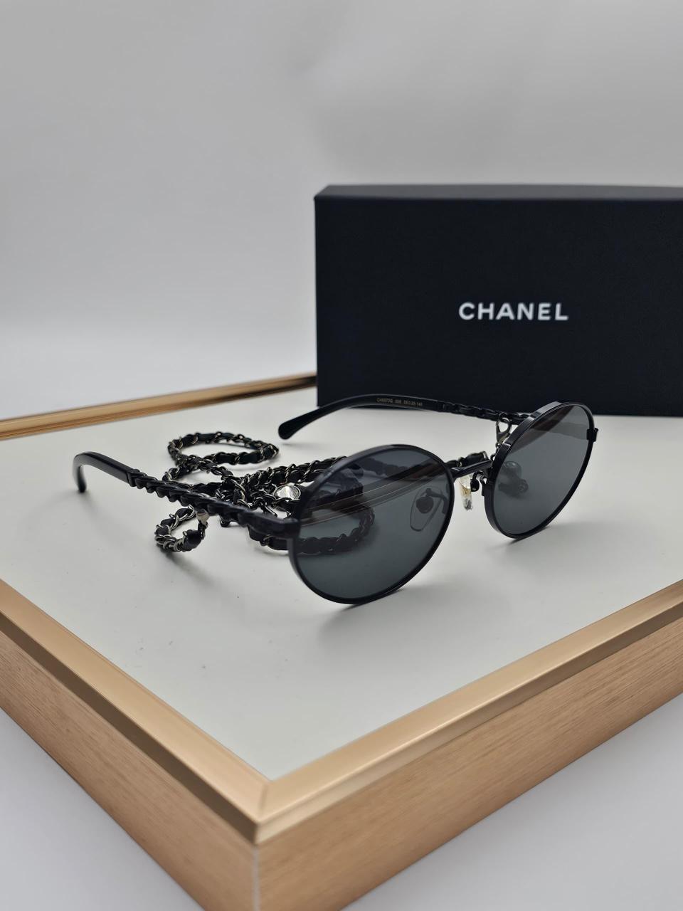 Ladies sunglasses