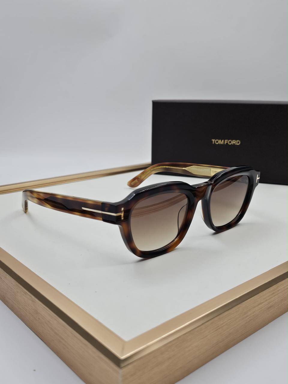 Ladies sunglasses