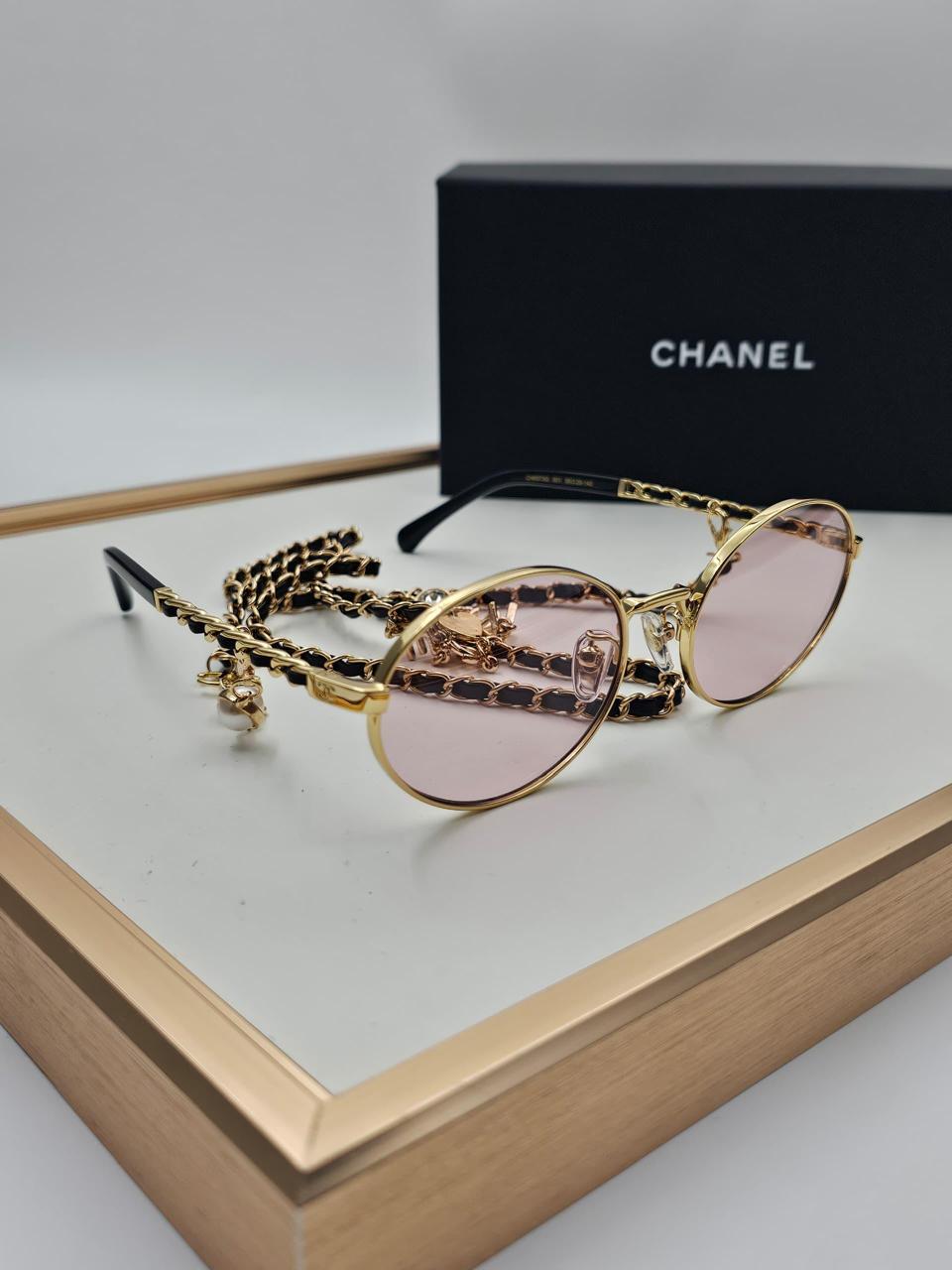 Ladies sunglasses