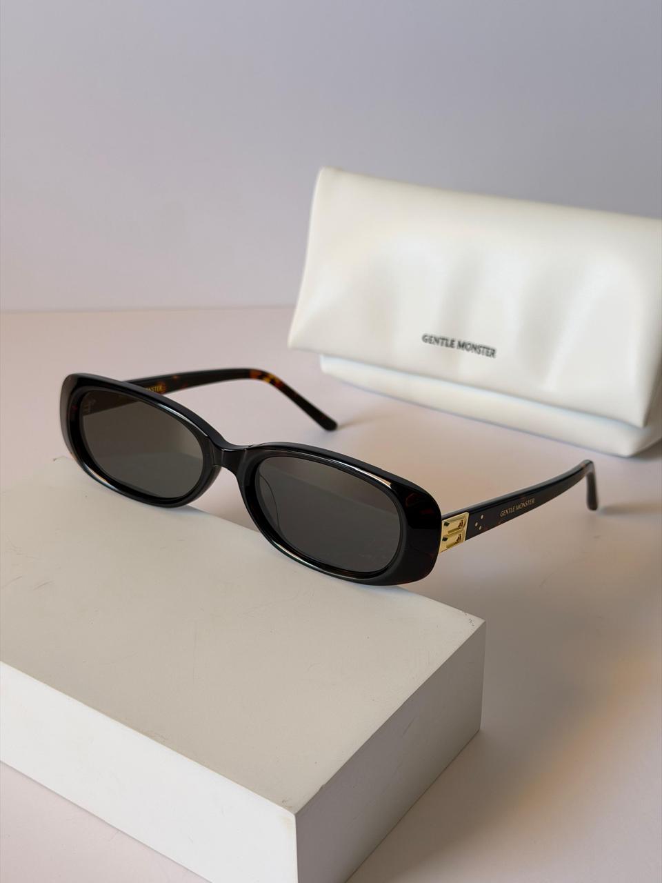 Ladies sunglasses