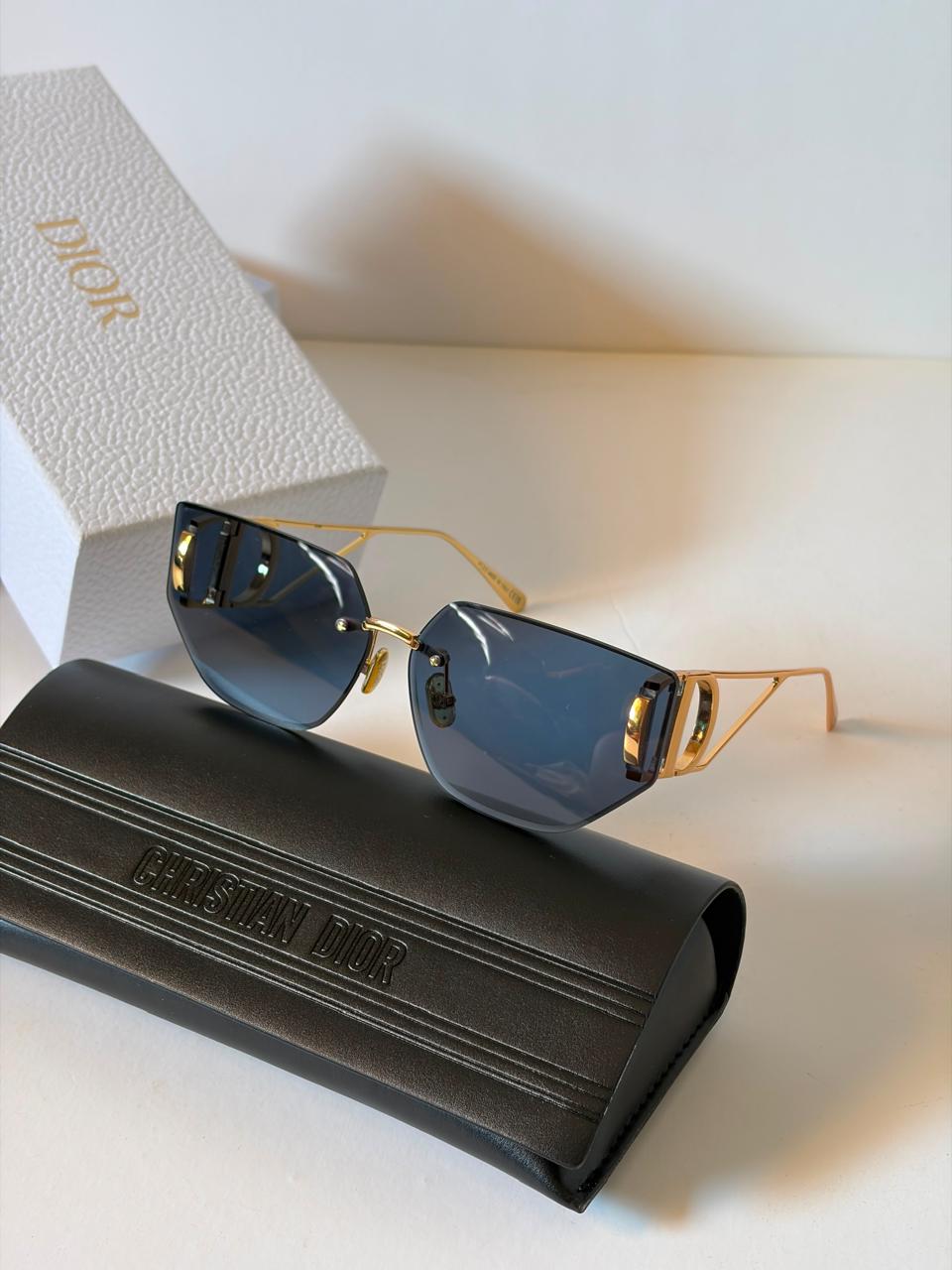 Ladies sunglasses