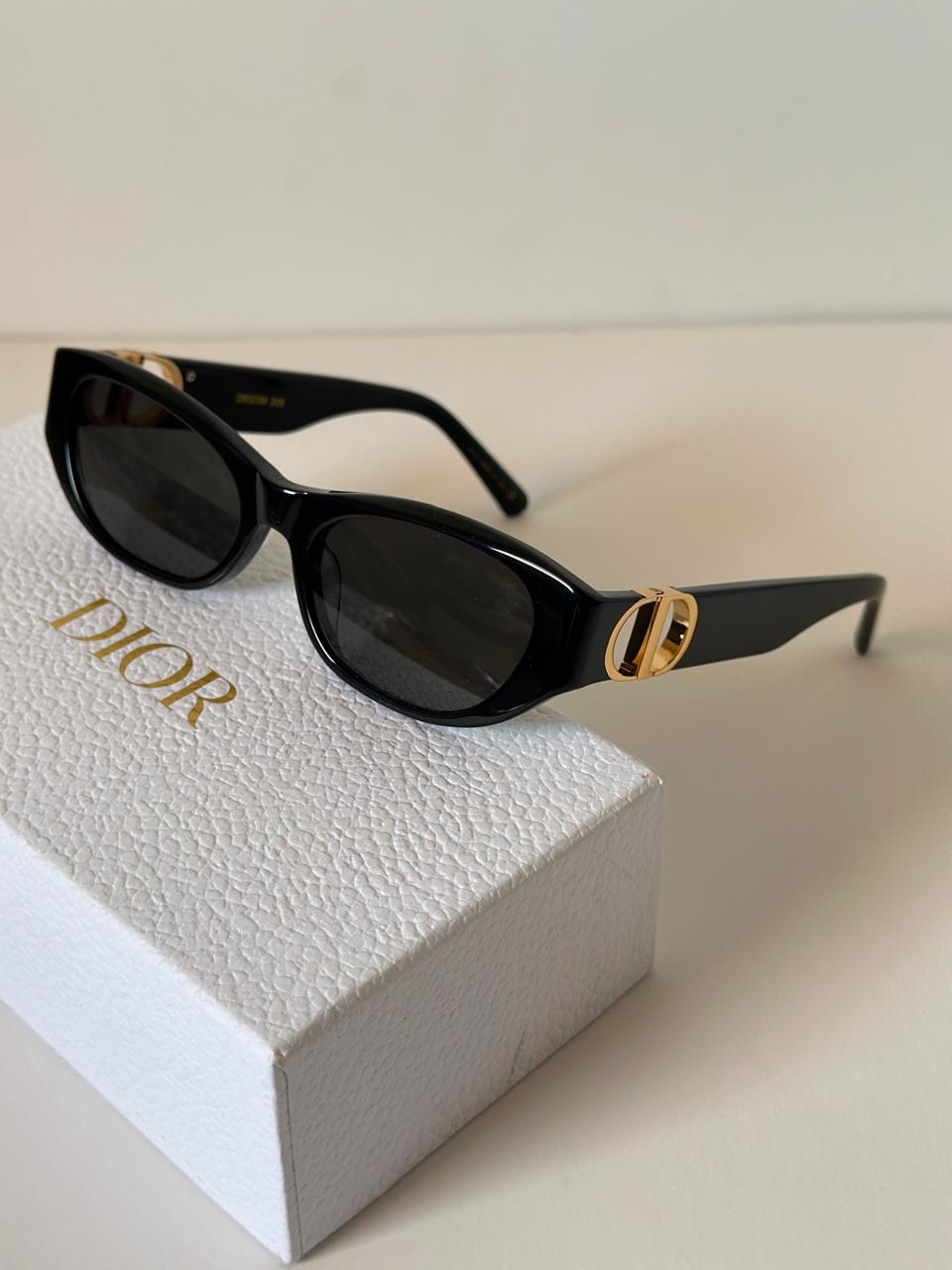 Ladies sunglasses