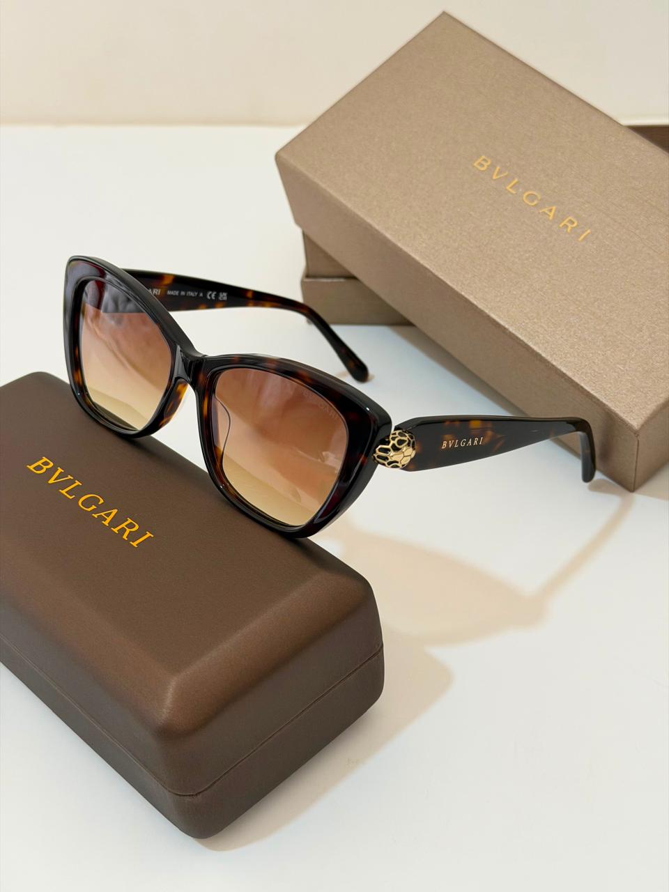 Ladies sunglasses