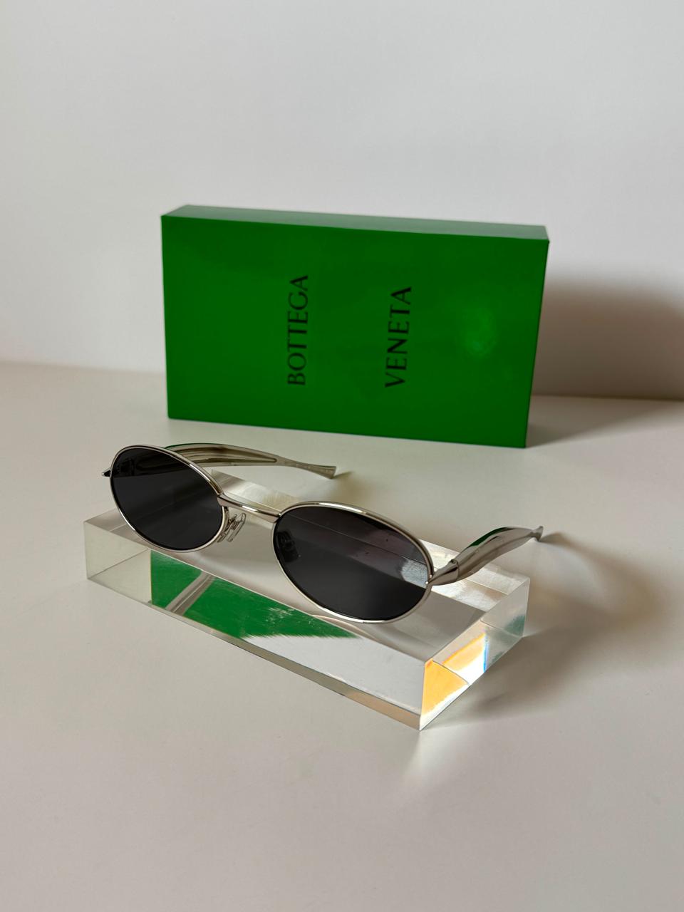 Ladies sunglasses