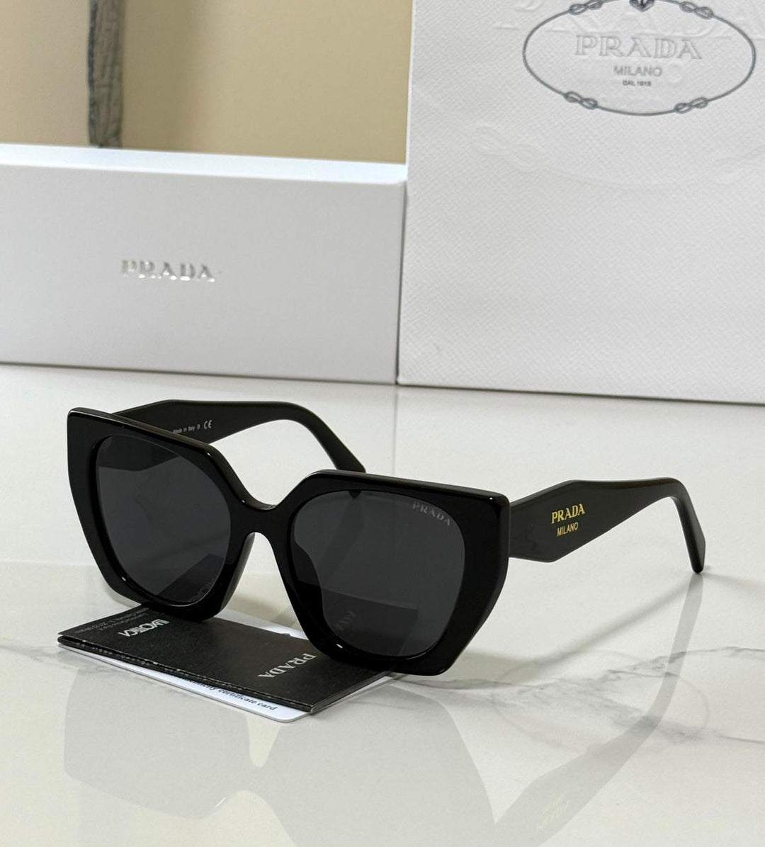 Ladies sunglasses