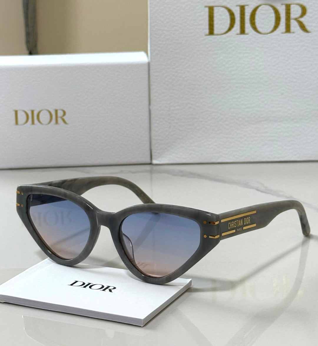 Ladies sunglasses