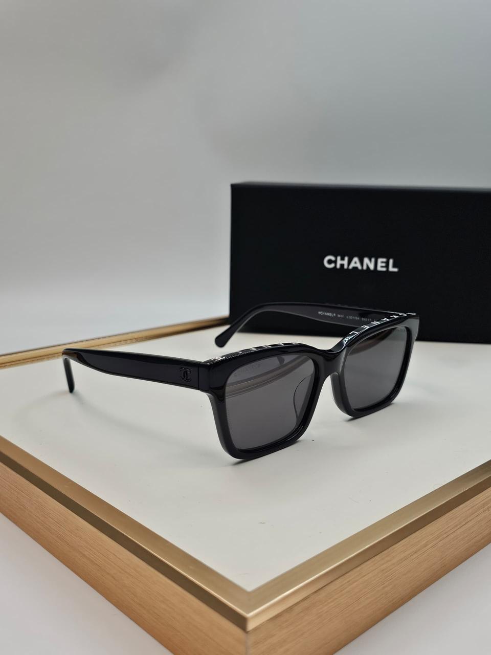 Ladies sunglasses