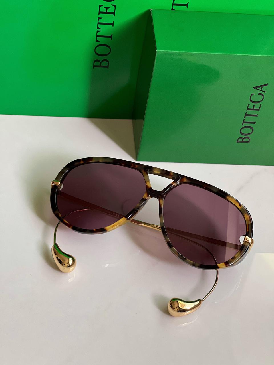 Ladies sunglasses