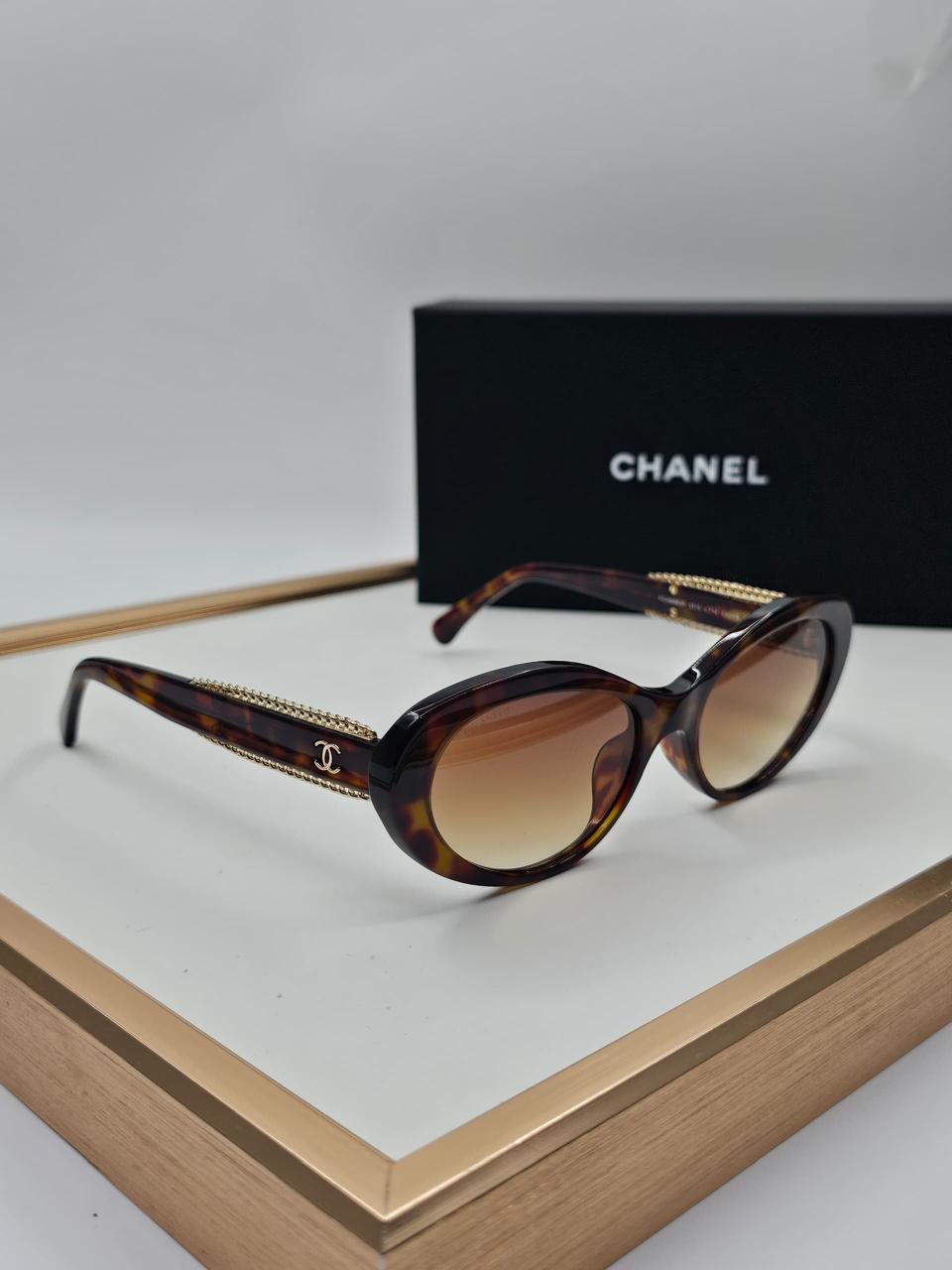 Ladies sunglasses