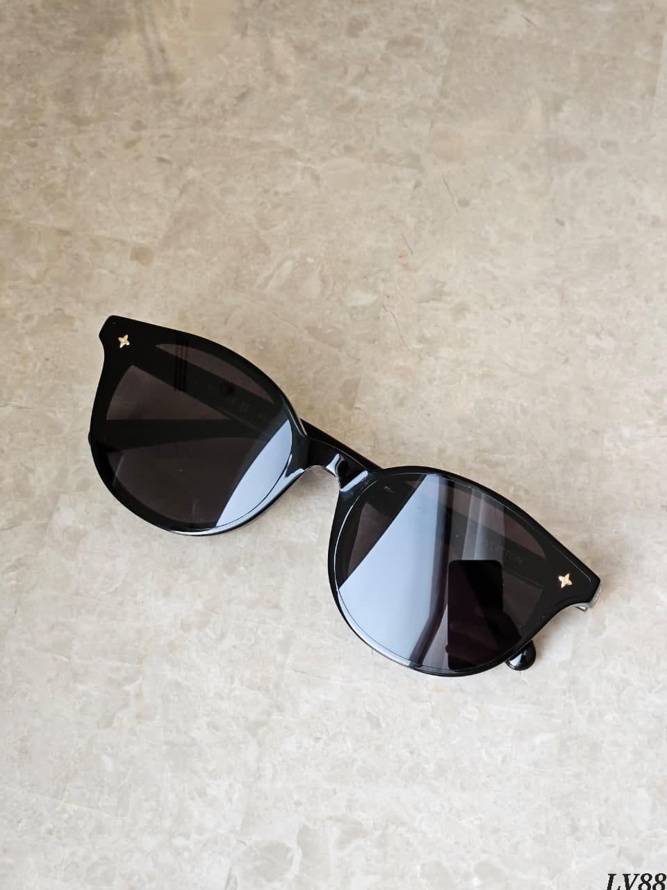 Ladies sunglasses