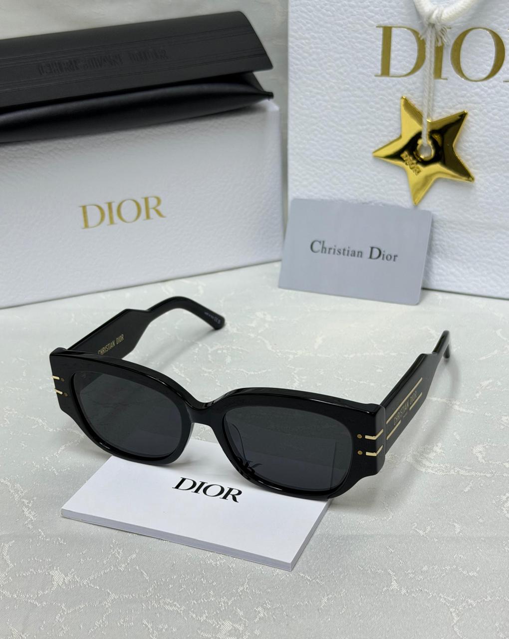 Ladies sunglasses