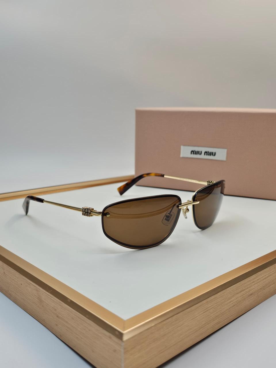 Ladies sunglasses