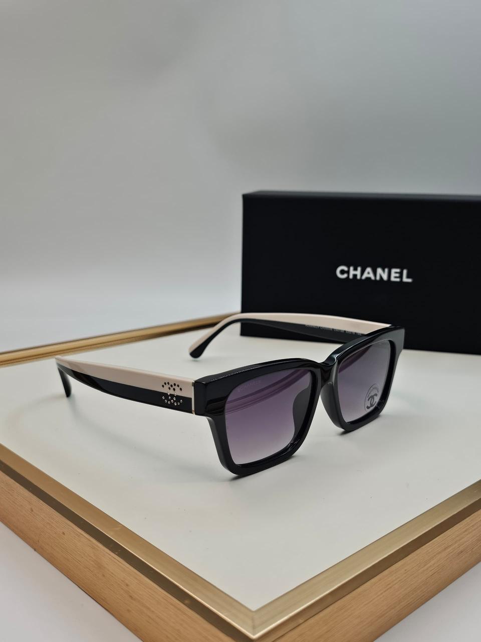 Ladies sunglasses