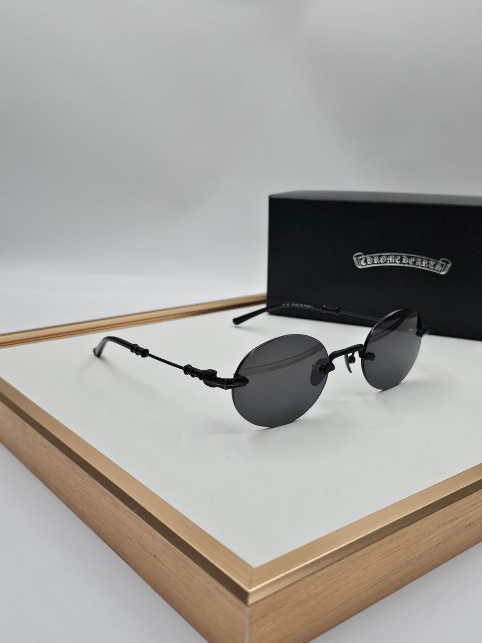 Ladies sunglasses
