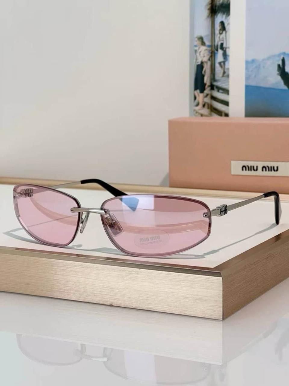 Ladies sunglasses