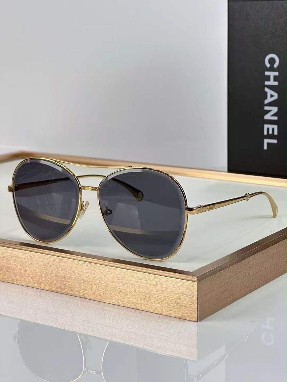 Ladies sunglasses
