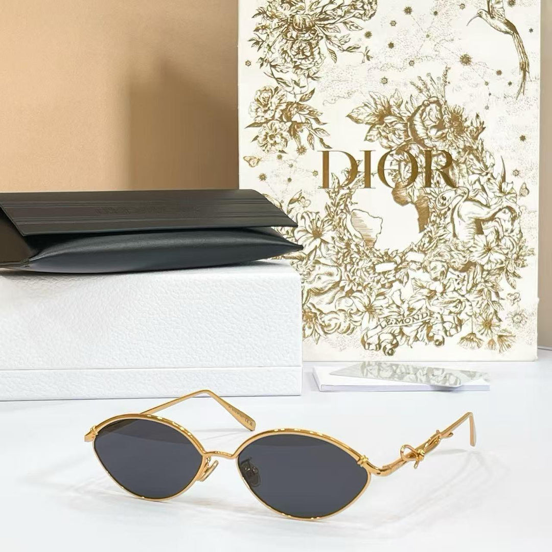 Ladies sunglasses