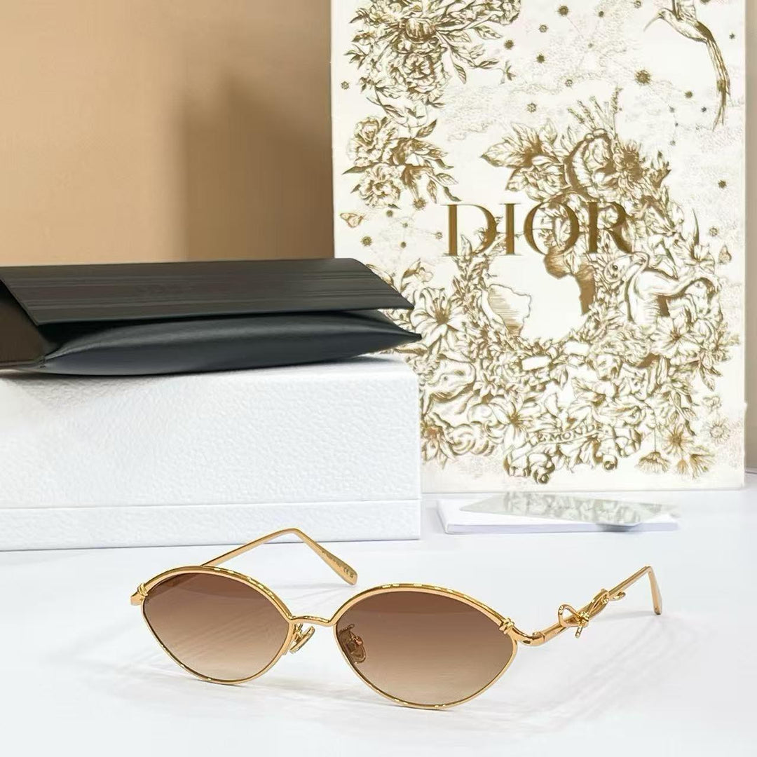 Ladies sunglasses