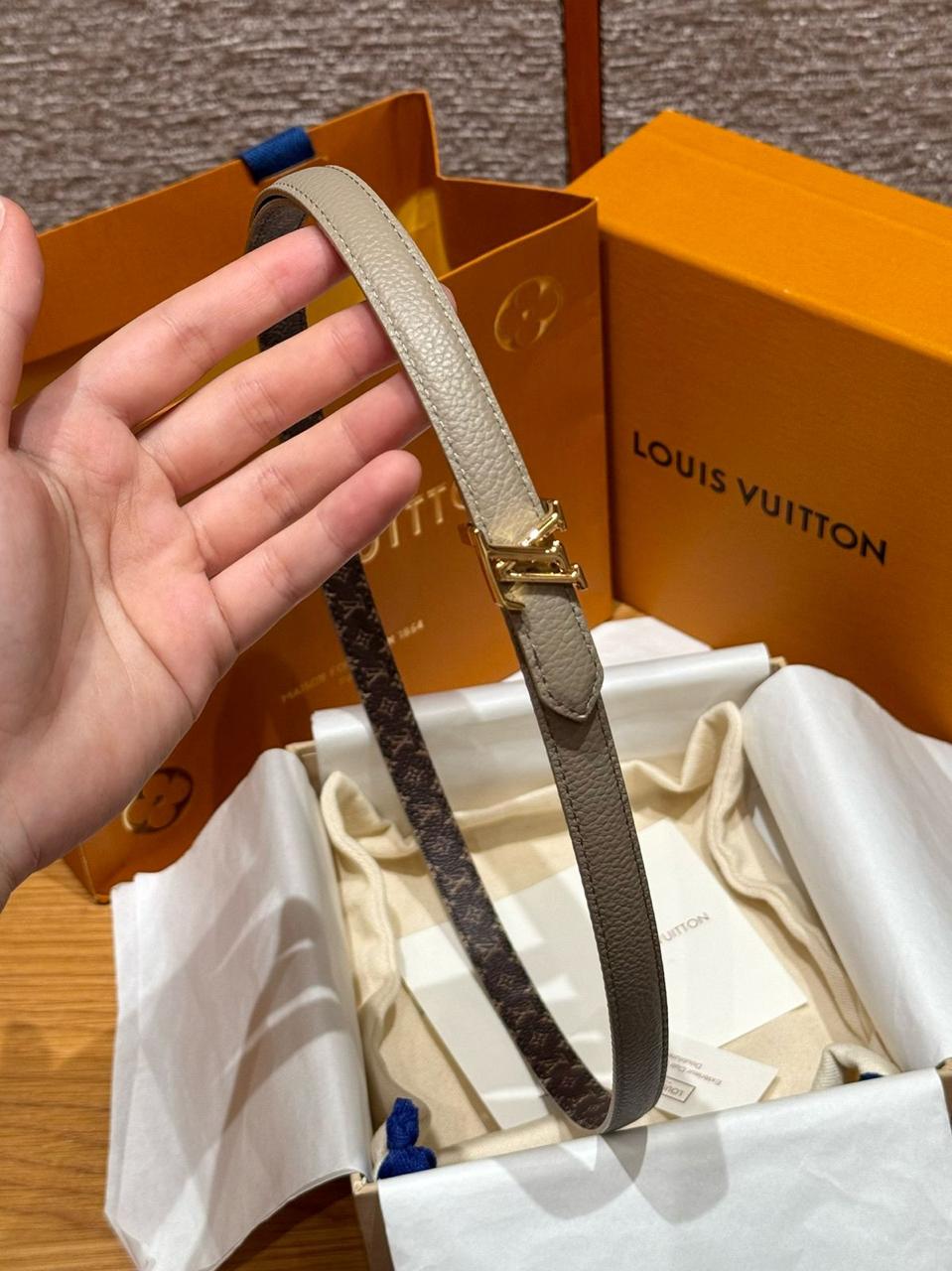Ladies belts