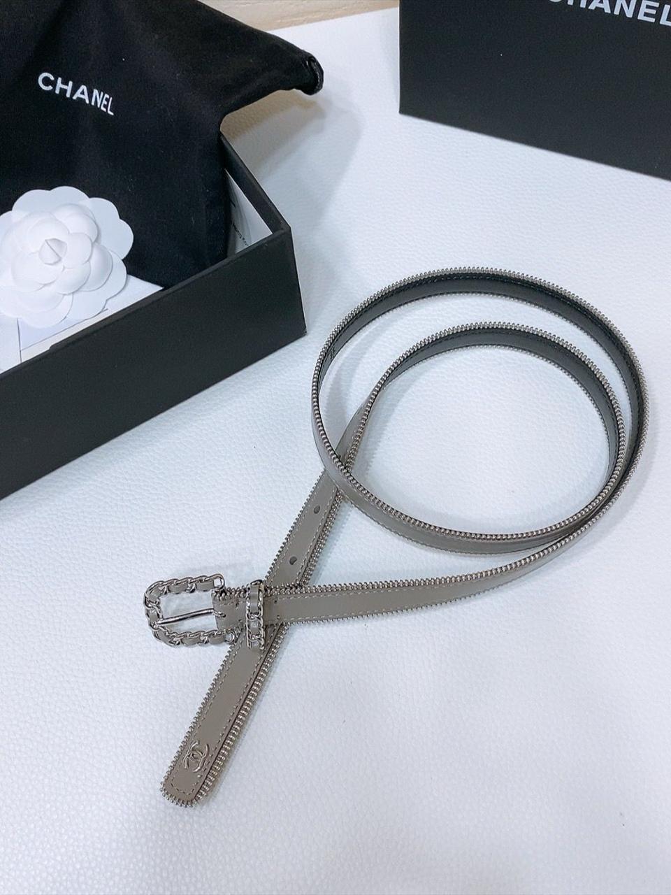 Ladies belts