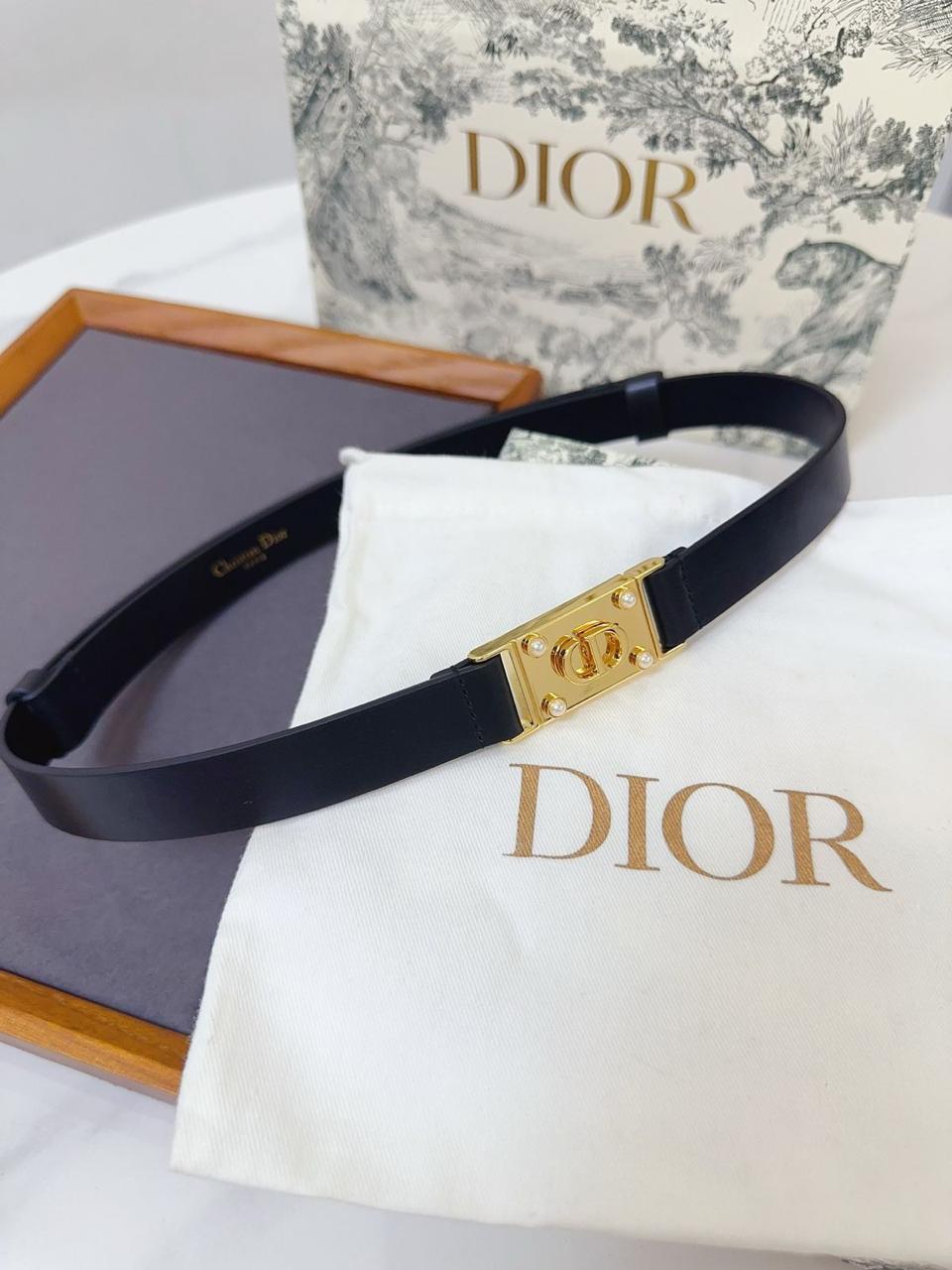 Ladies belts