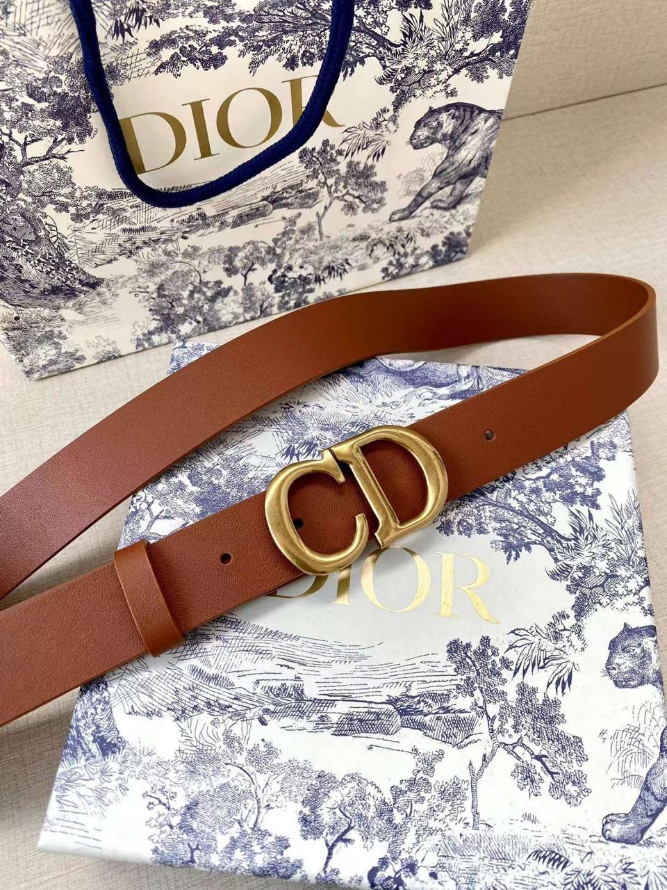 Ladies belts