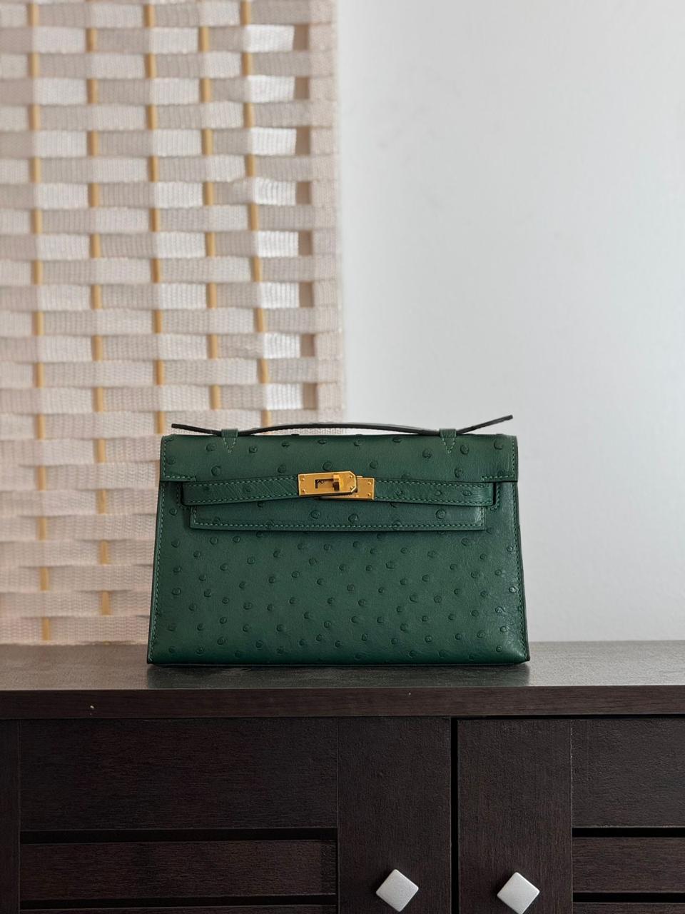 Herm**s ostrich bag.