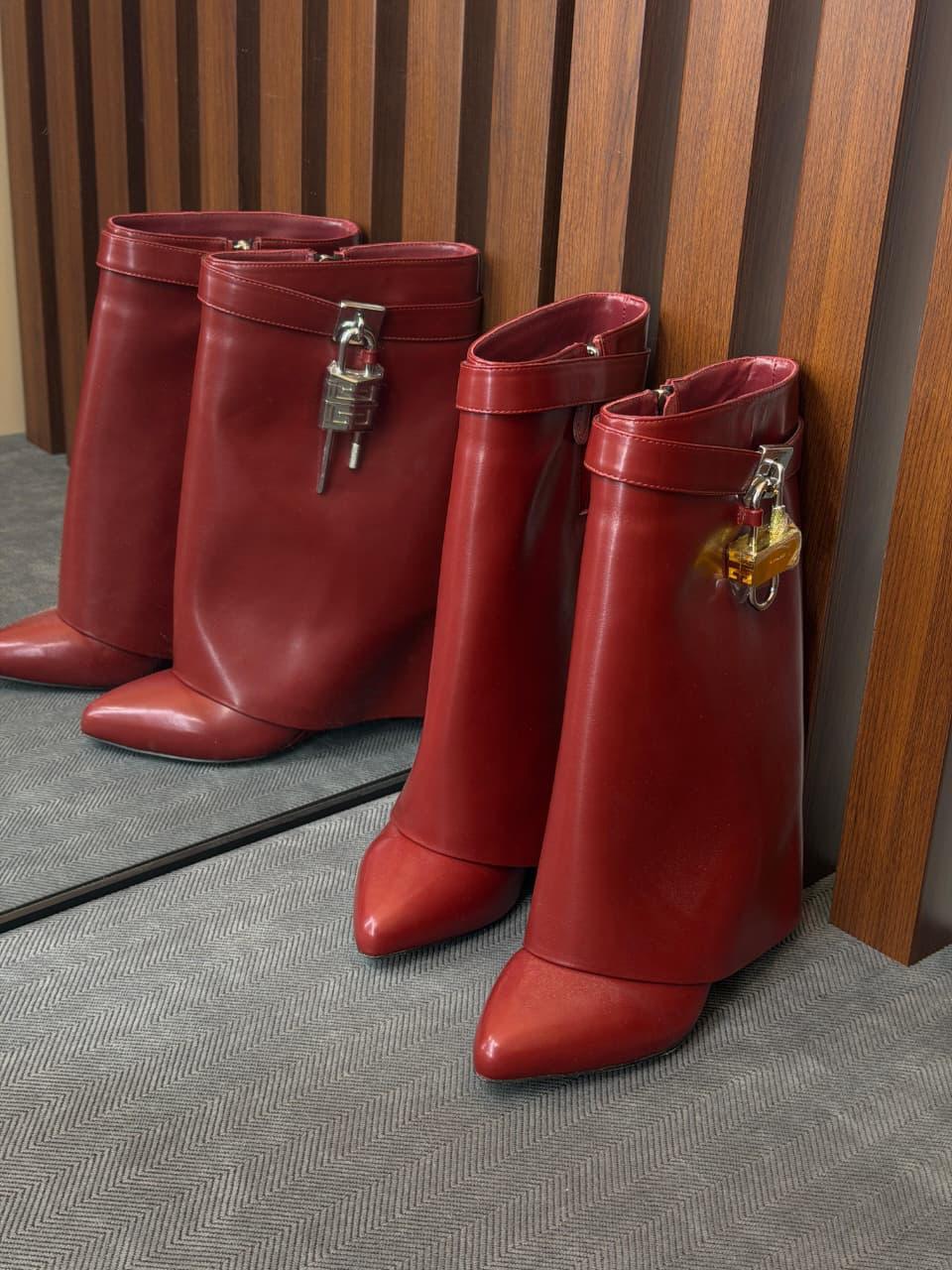 boots