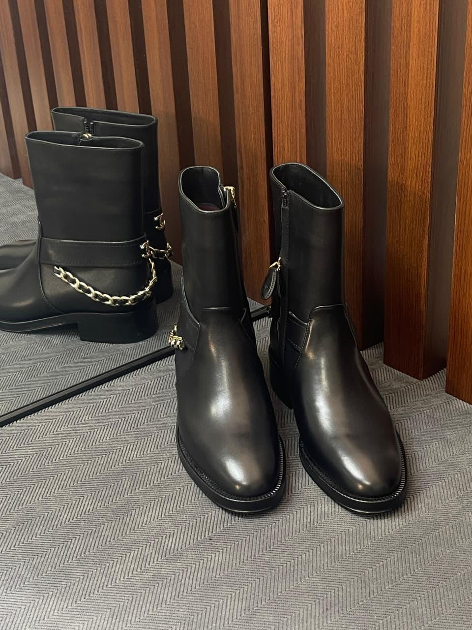 boots