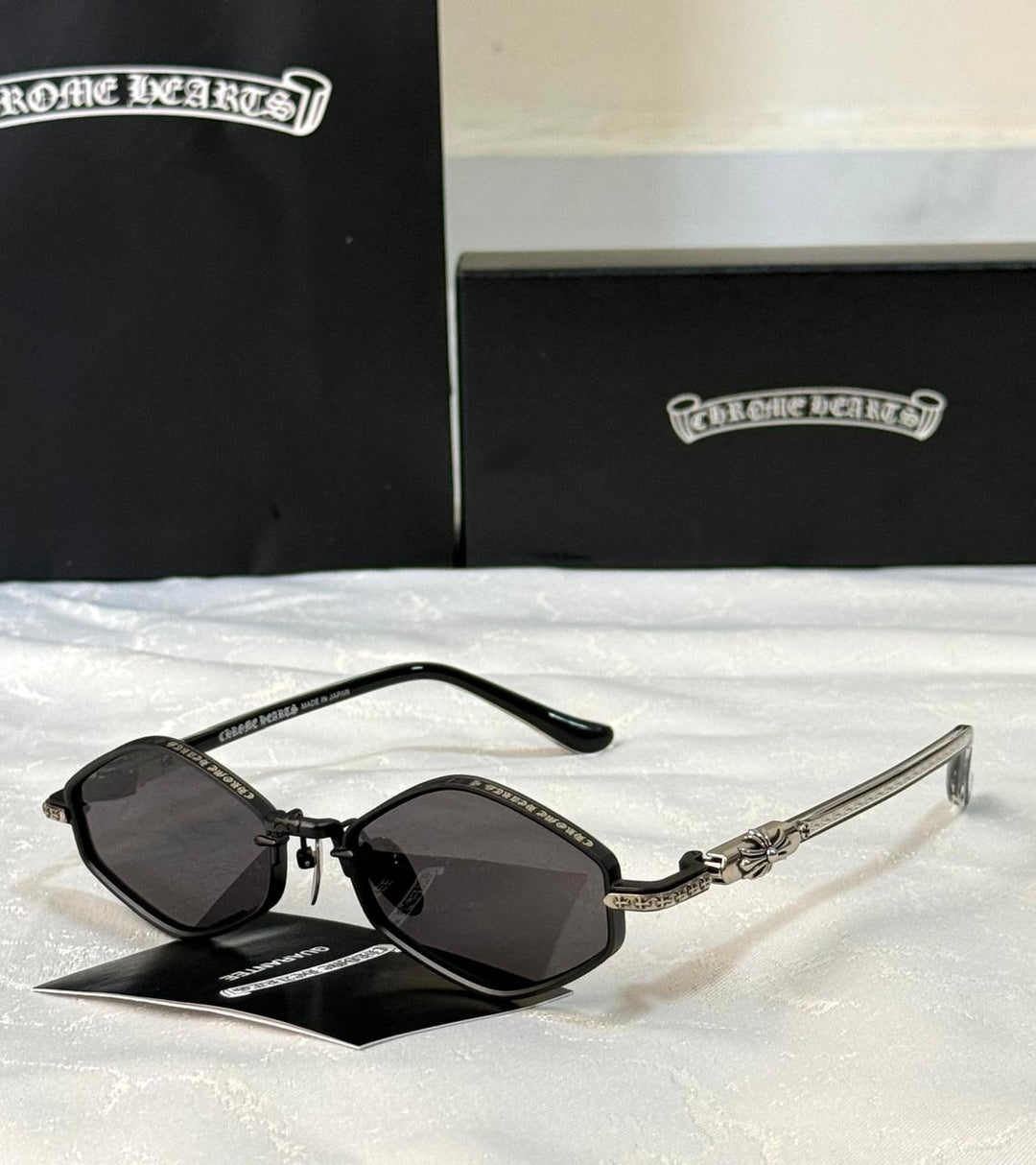 Men sunglasses