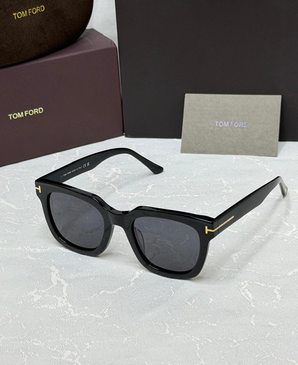 Men sunglasses