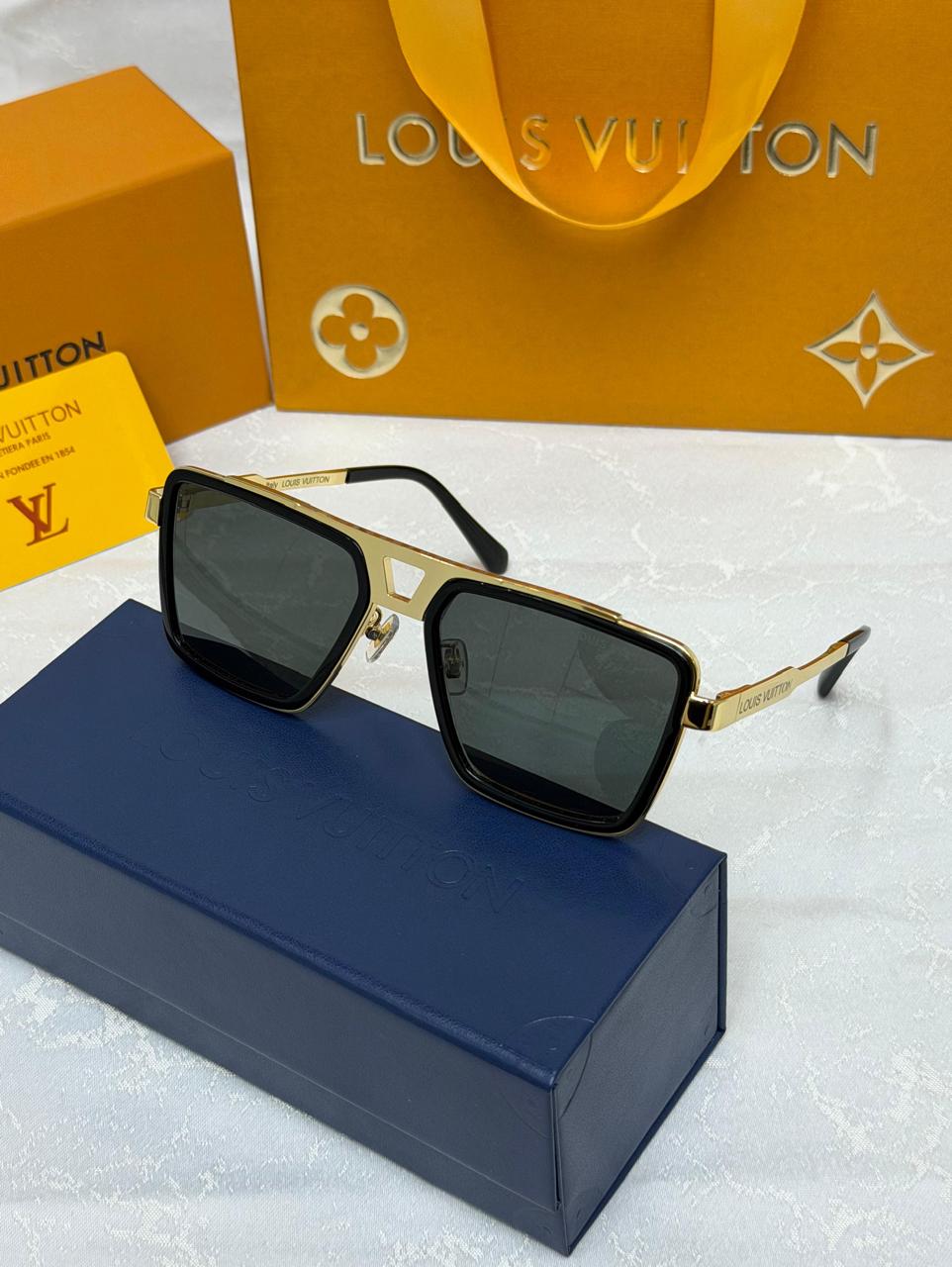 Men sunglasses