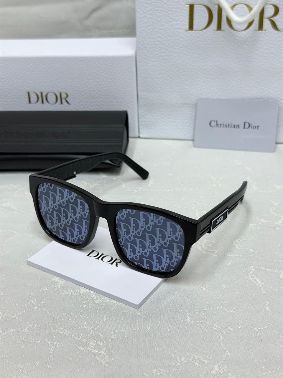 Men sunglasses