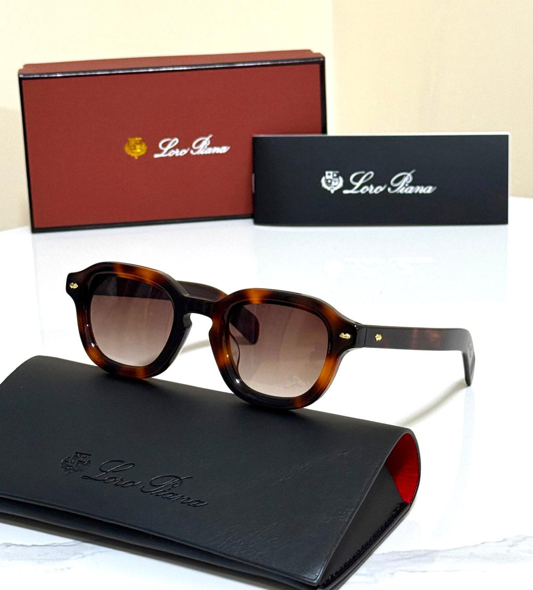 Men sunglasses