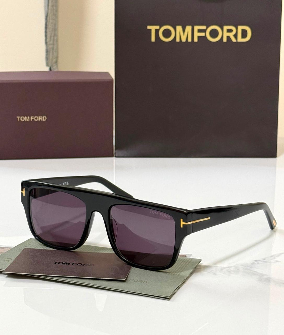 Men sunglasses