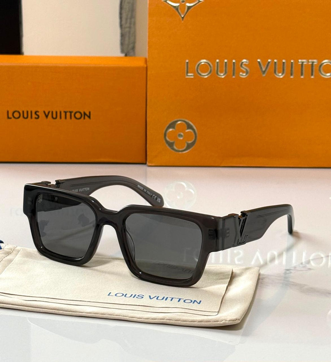 Men sunglasses