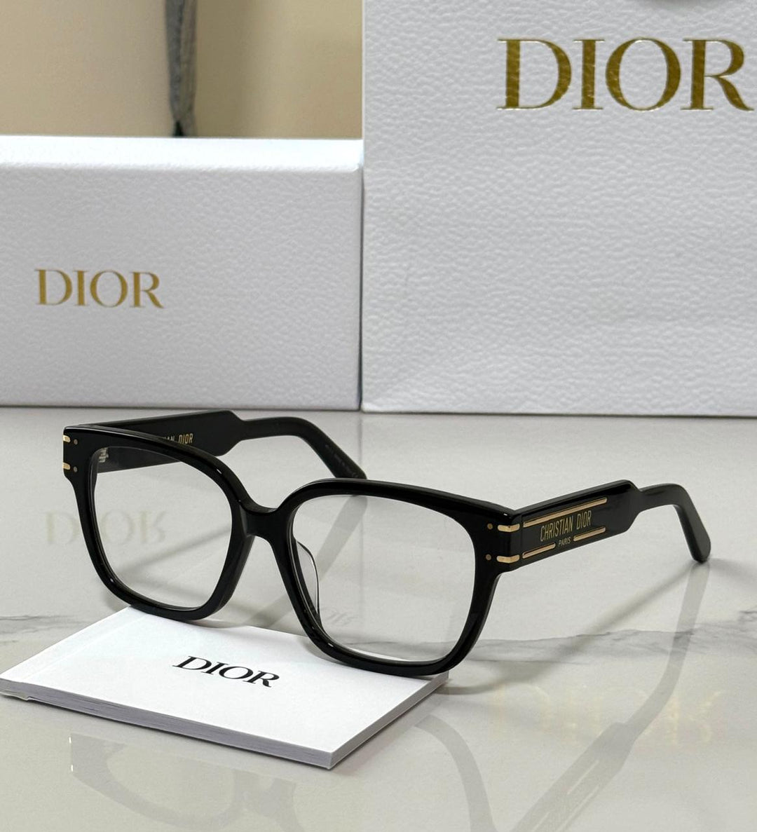 Men sunglasses