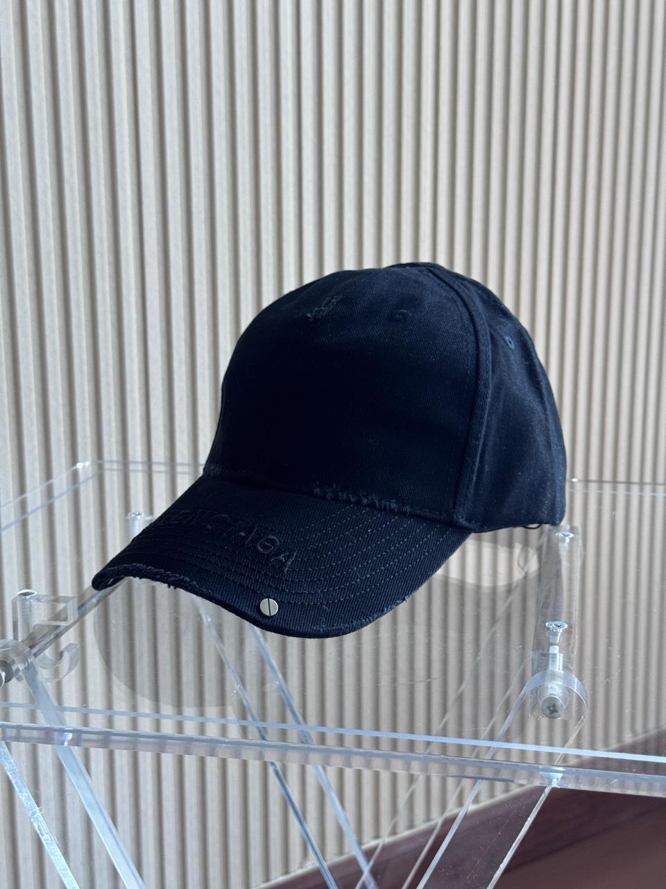 Men caps