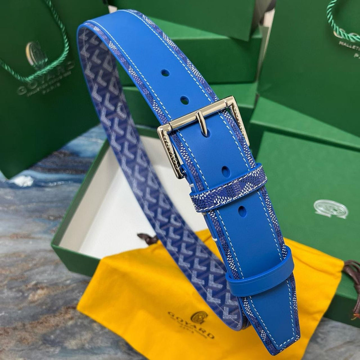 Men belts