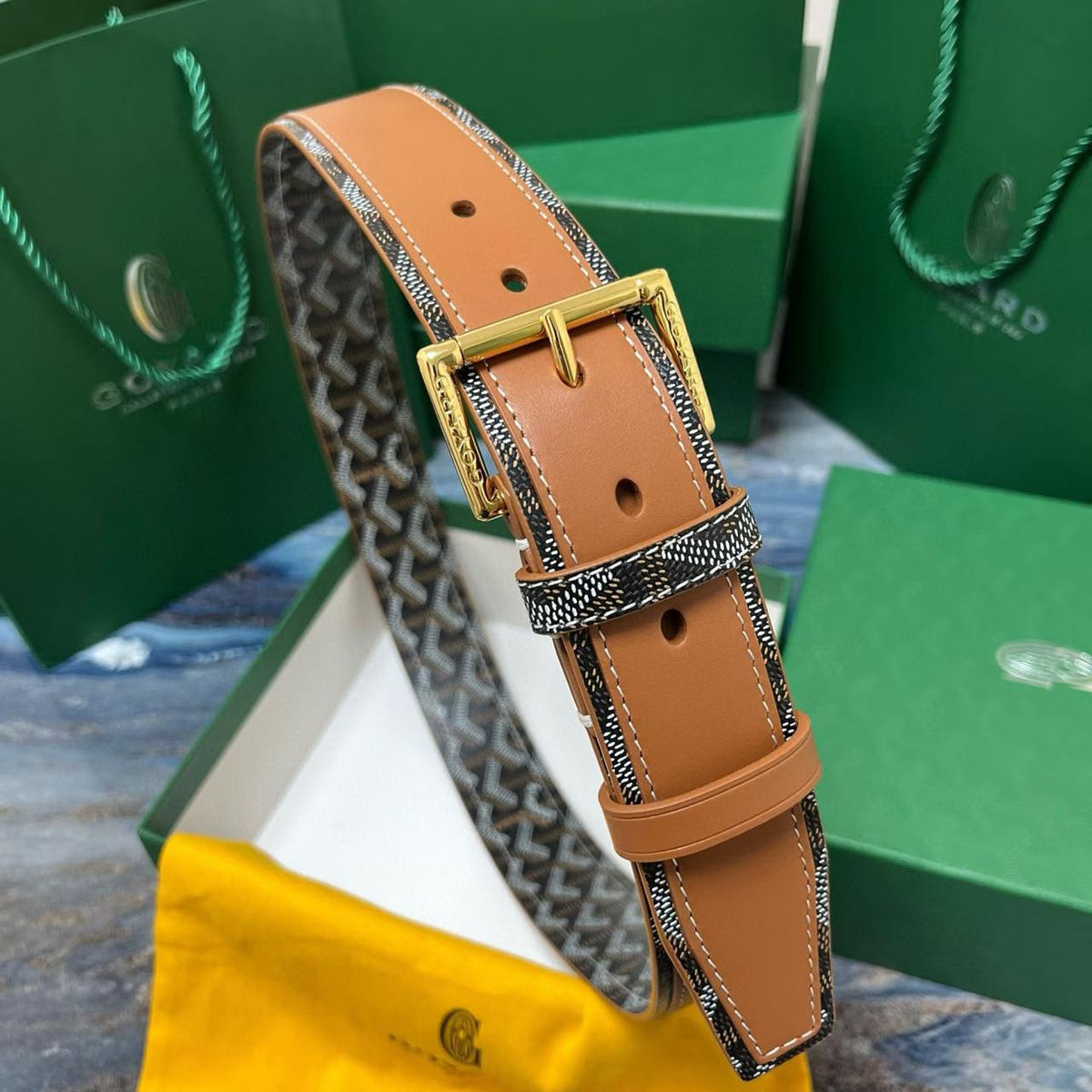 Men belts
