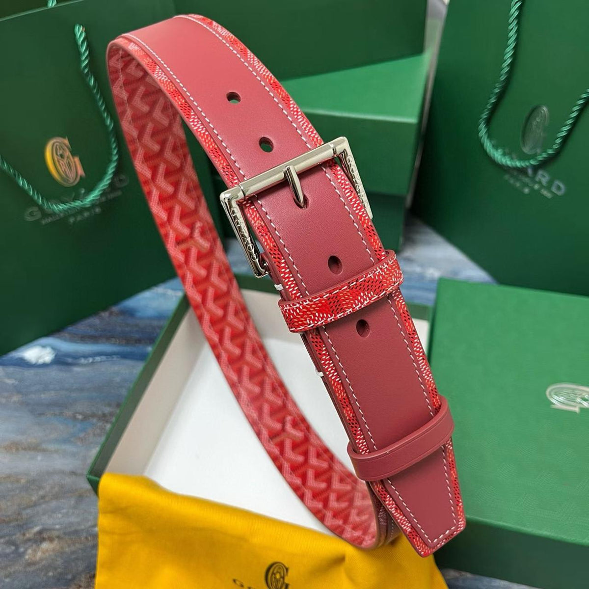Men belts