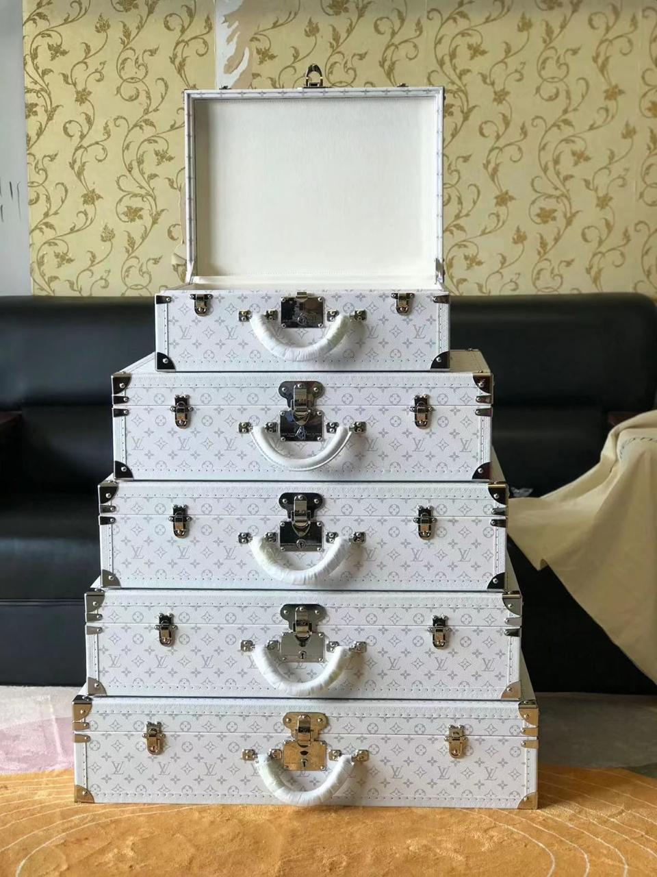 House decor  items