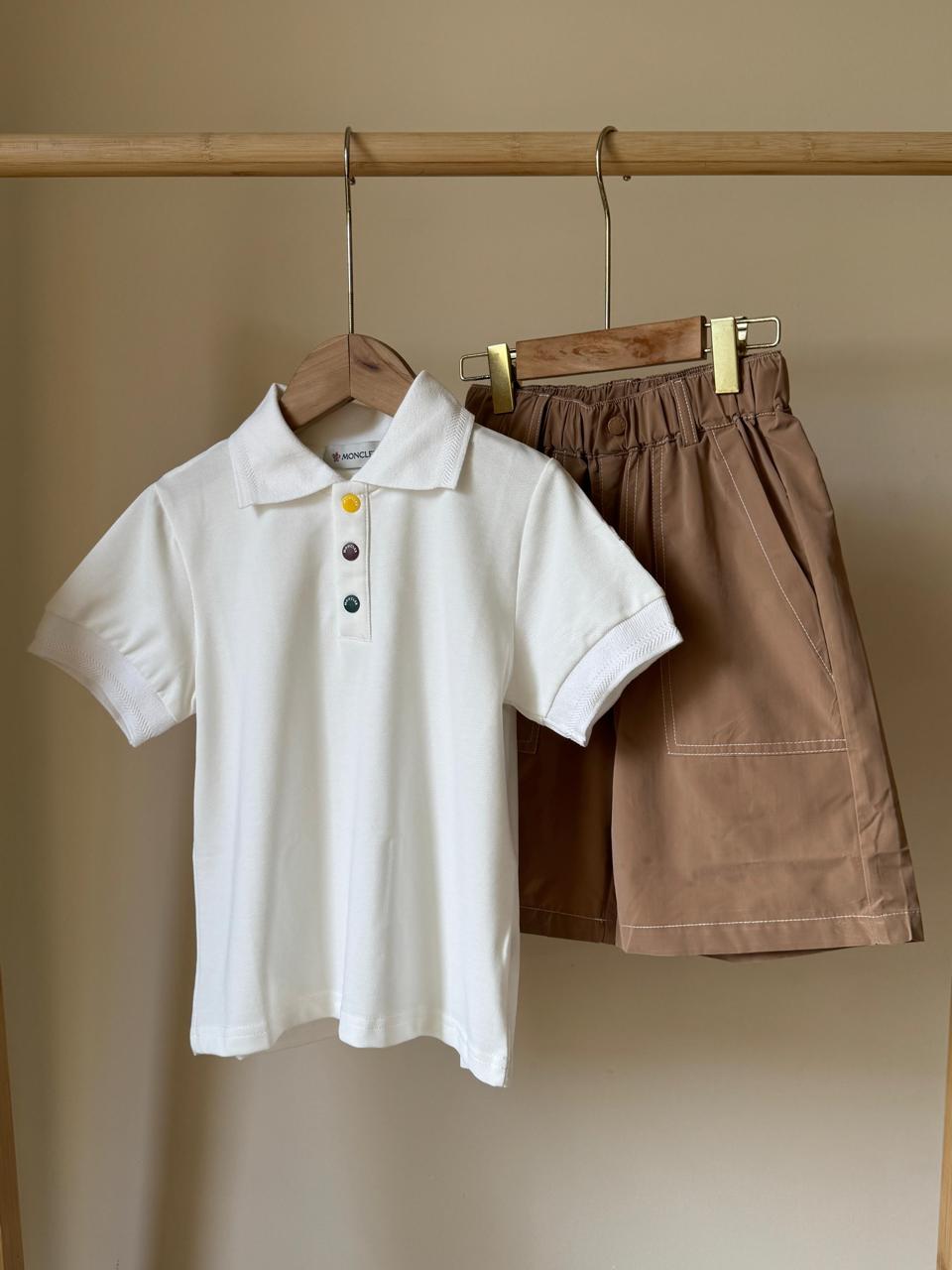 Kids clothes