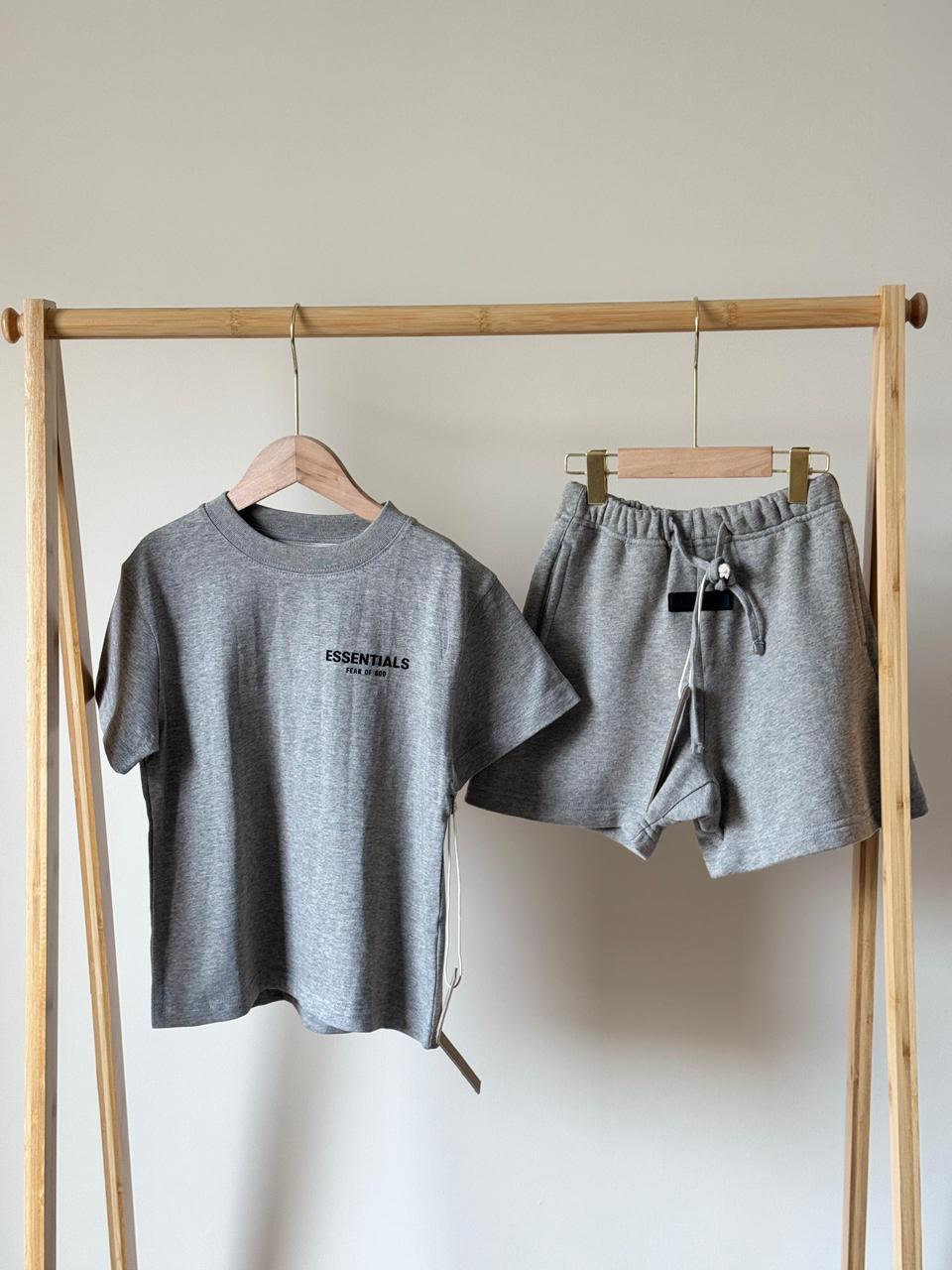 Kids clothes